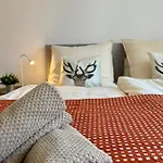 Good Wood Nest - Modernes Fachwerk Auf Zwei Etagen Am Marktplatz In Apartment Freudenstadt