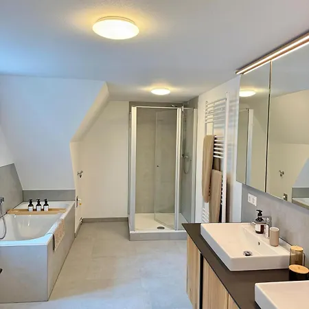 Apartamento Good Wood Nest - Modernes Fachwerk Auf Zwei Etagen Am Marktplatz In Freudenstadt